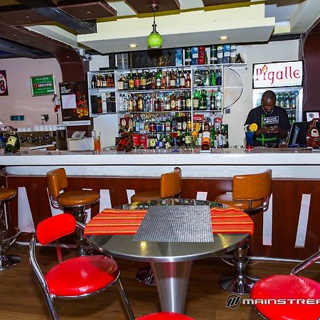 Enkare Hotel Nairobi Eksteriør bilde