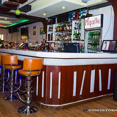 Enkare Hotel Nairobi Eksteriør bilde