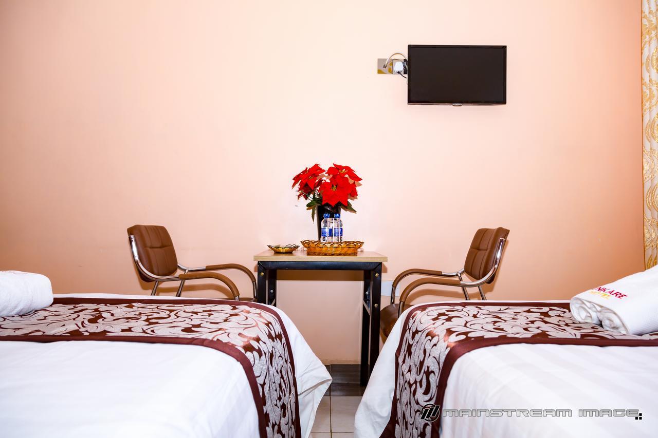 Enkare Hotel Nairobi Eksteriør bilde