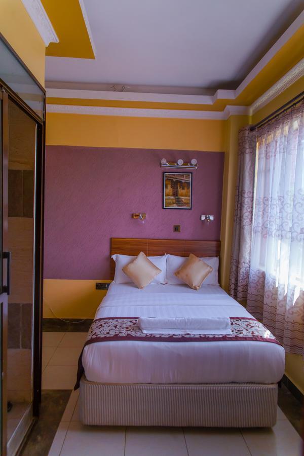 Enkare Hotel Nairobi Eksteriør bilde